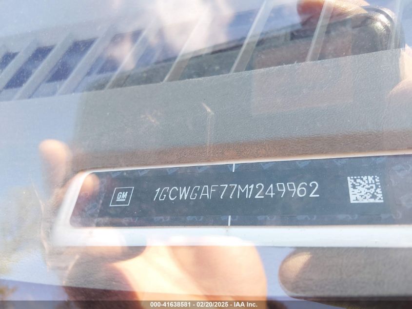 2021 Chevrolet Express Cargo Rwd 2500 Regular Wheelbase Wt VIN: 1GCWGAF77M1249962 Lot: 41638581