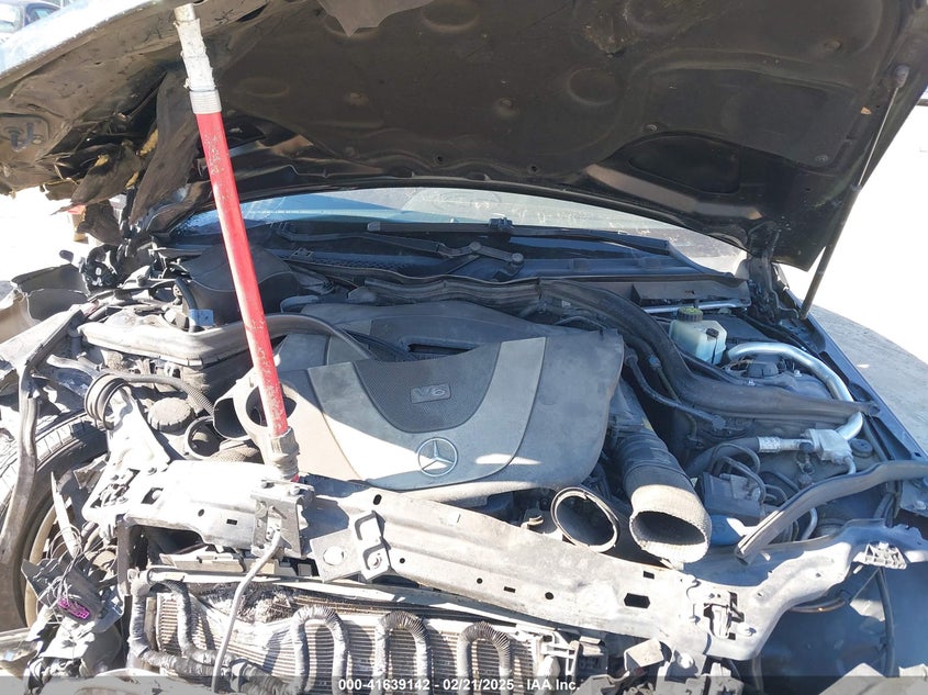 2012 MERCEDES-BENZ C 300 VIN: WDDGF8BB0CR193492