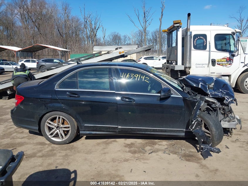 2012 MERCEDES-BENZ C 300 VIN: WDDGF8BB0CR193492