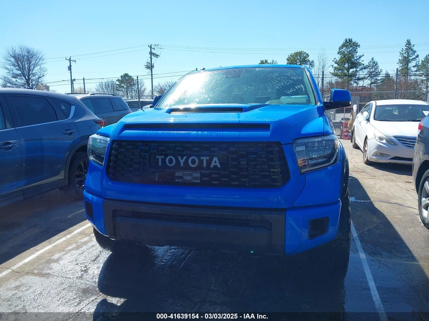 2019 TOYOTA TUNDRA TRD PRO 5.7L V8 - 5TFDY5F19KX793459