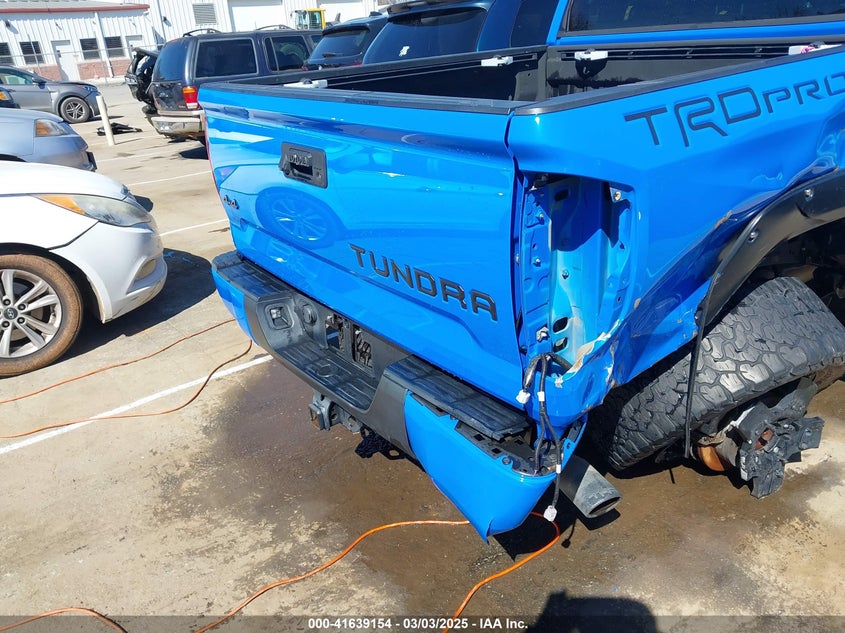 2019 TOYOTA TUNDRA TRD PRO 5.7L V8 - 5TFDY5F19KX793459