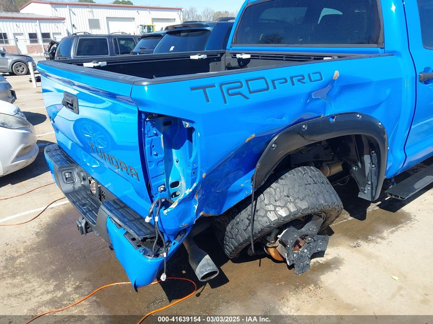 2019 TOYOTA TUNDRA TRD PRO 5.7L V8 - 5TFDY5F19KX793459
