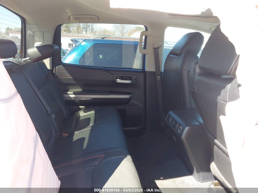 2019 TOYOTA TUNDRA TRD PRO 5.7L V8 - 5TFDY5F19KX793459