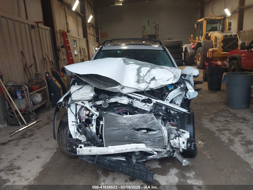 2019 TOYOTA RAV4 XLE - 2T3P1RFV4KW023217