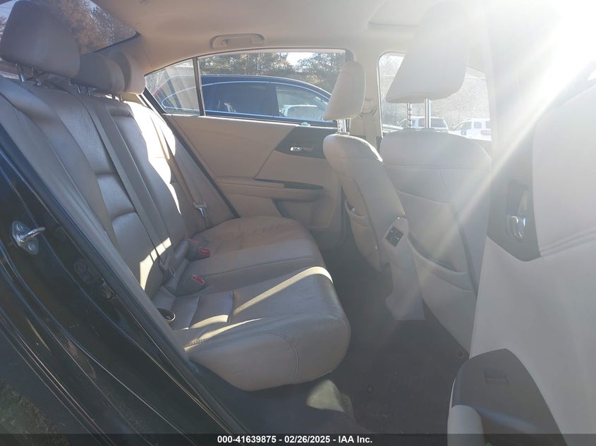 2017 HONDA ACCORD VIN: 1HGCR2F89HA049958