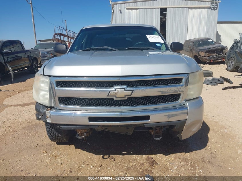 2011 CHEVROLET SILVERADO 1500 VIN: 1GCRKSE39BZ328189