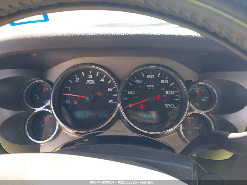 2011 CHEVROLET SILVERADO 1500 VIN: 1GCRKSE39BZ328189