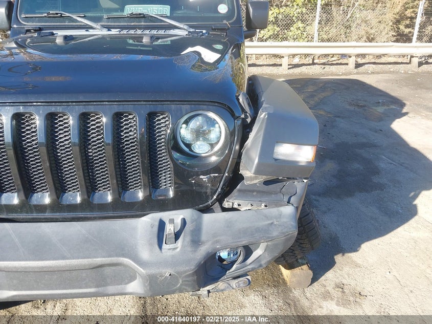 2018 JEEP WRANGLER UNLIMITED SPORT S 4X4 - 1C4HJXDN5JW131695