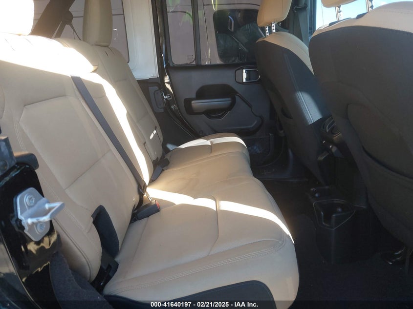 2018 JEEP WRANGLER UNLIMITED SPORT S 4X4 - 1C4HJXDN5JW131695