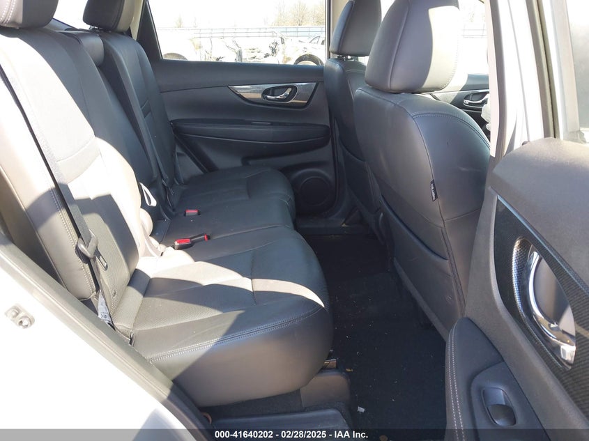 2014 NISSAN ROGUE SL - 5N1AT2MT7EC765431