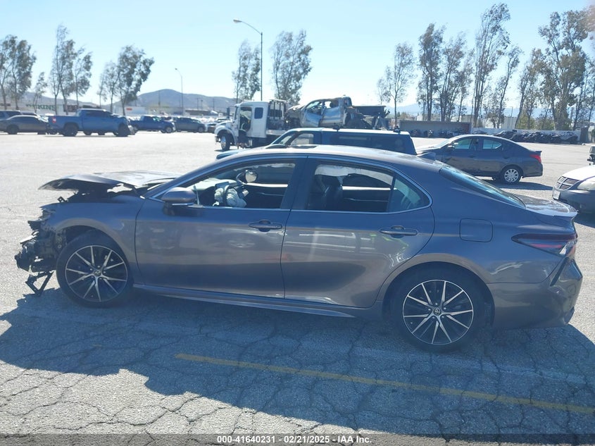 2021 TOYOTA CAMRY VIN: 4T1T11AK4MU568827