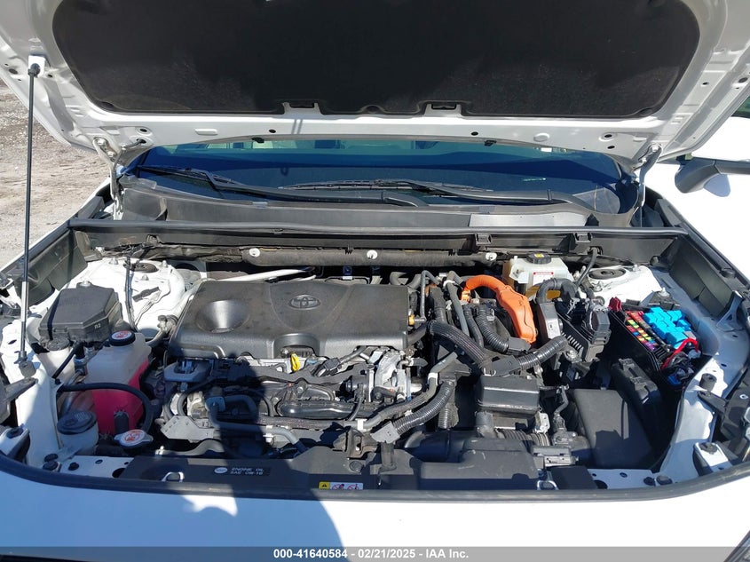 2021 TOYOTA RAV4 HYBRID XLE - JTMR6RFV0MD016789