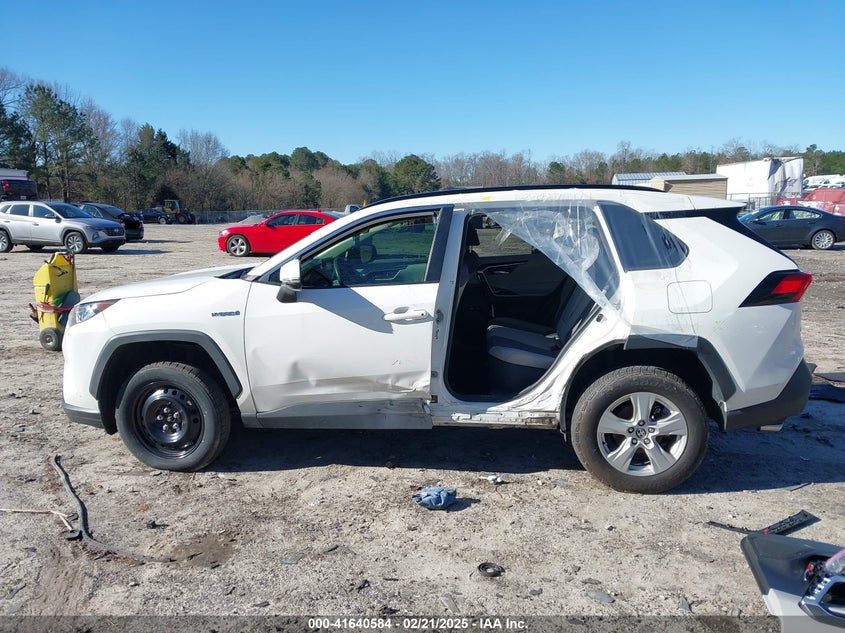 2021 TOYOTA RAV4 HYBRID XLE - JTMR6RFV0MD016789