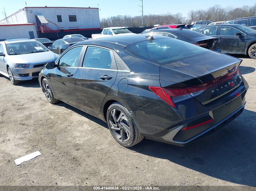 2025 HYUNDAI ELANTRA VIN: KMHLP4DG7SU896389