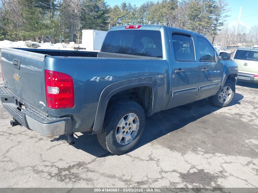 2011 CHEVROLET SILVERADO 1500 VIN: 3GCPKREA0BG178357