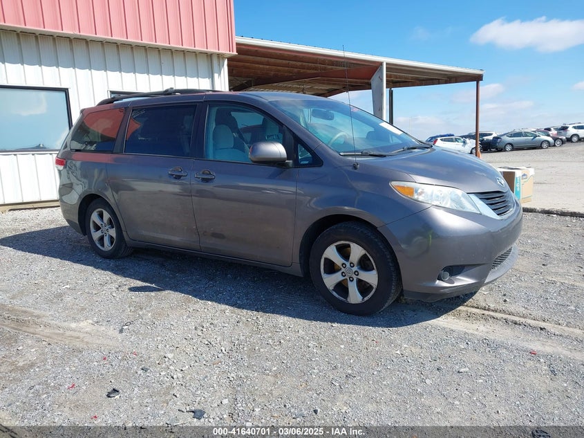 2011 Toyota Sienna Le V6 VIN: 5TDKK3DCXBS015596 Lot: 41640701