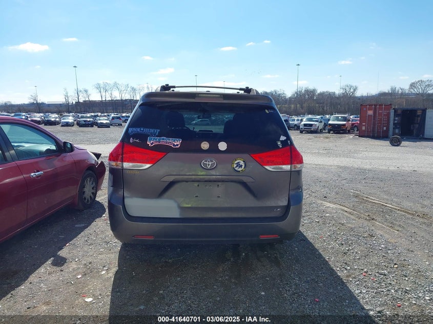 2011 Toyota Sienna Le V6 VIN: 5TDKK3DCXBS015596 Lot: 41640701