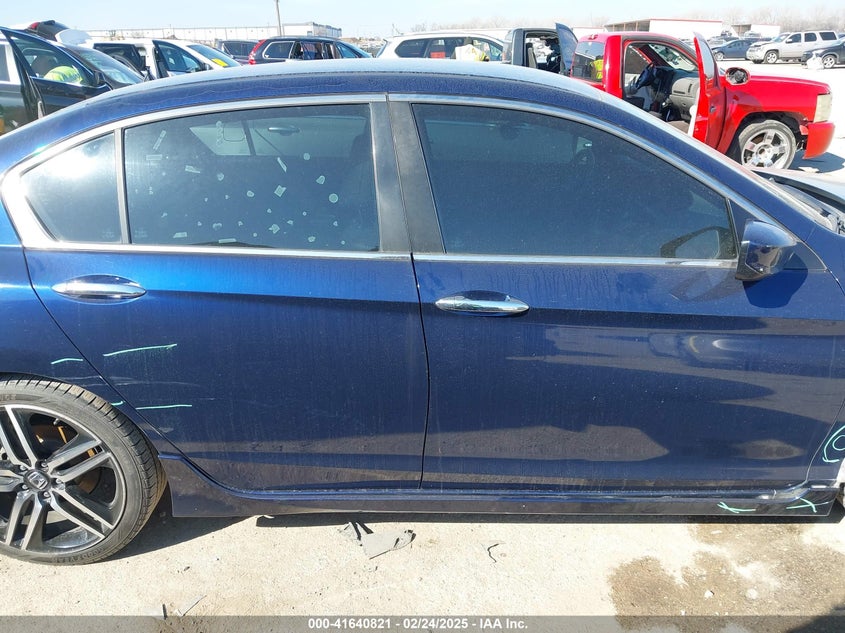 2017 HONDA ACCORD VIN: 1HGCR2F57HA191361
