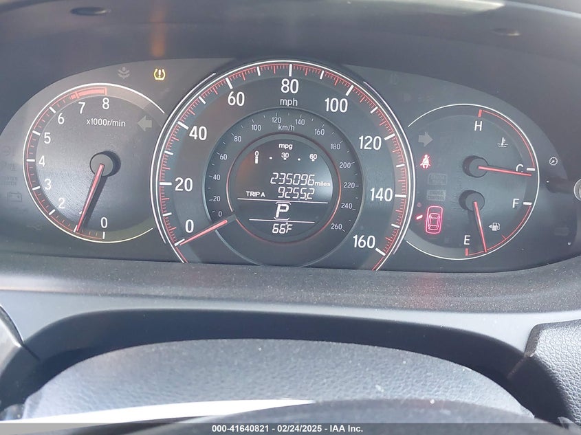 2017 HONDA ACCORD VIN: 1HGCR2F57HA191361