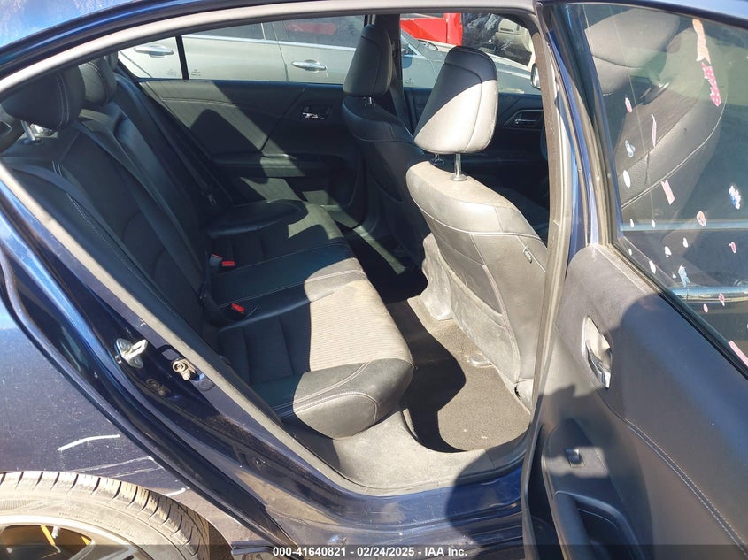 2017 HONDA ACCORD VIN: 1HGCR2F57HA191361