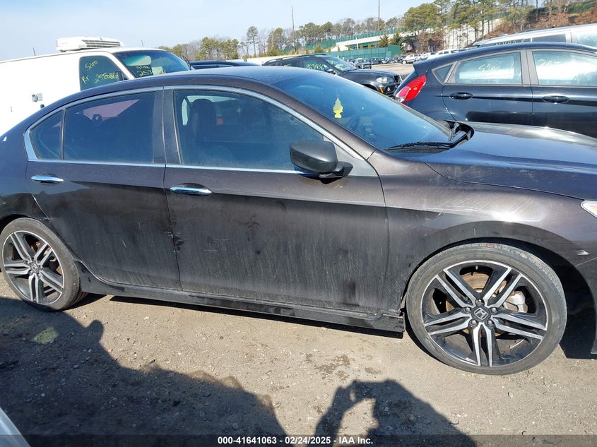 2017 HONDA ACCORD SEDAN VIN: 1HGCR2F17HA040775