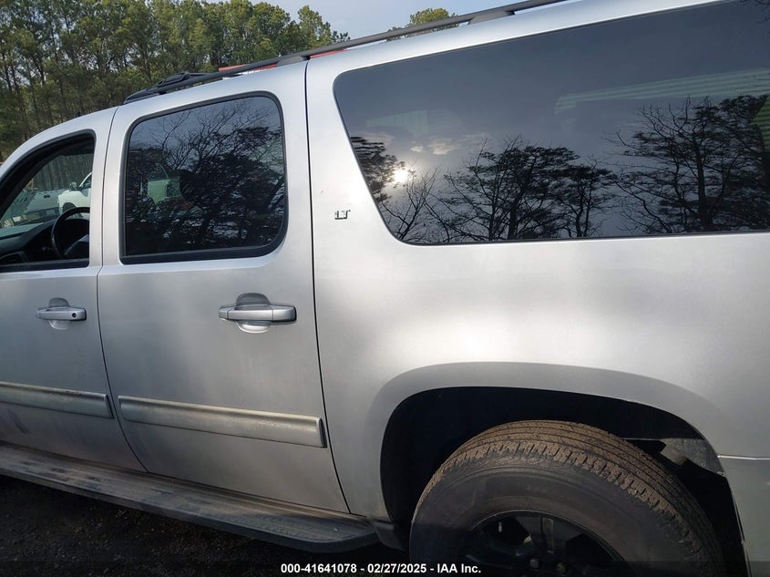 2014 CHEVROLET SUBURBAN 1500 LT - 1GNSKJE73ER225733