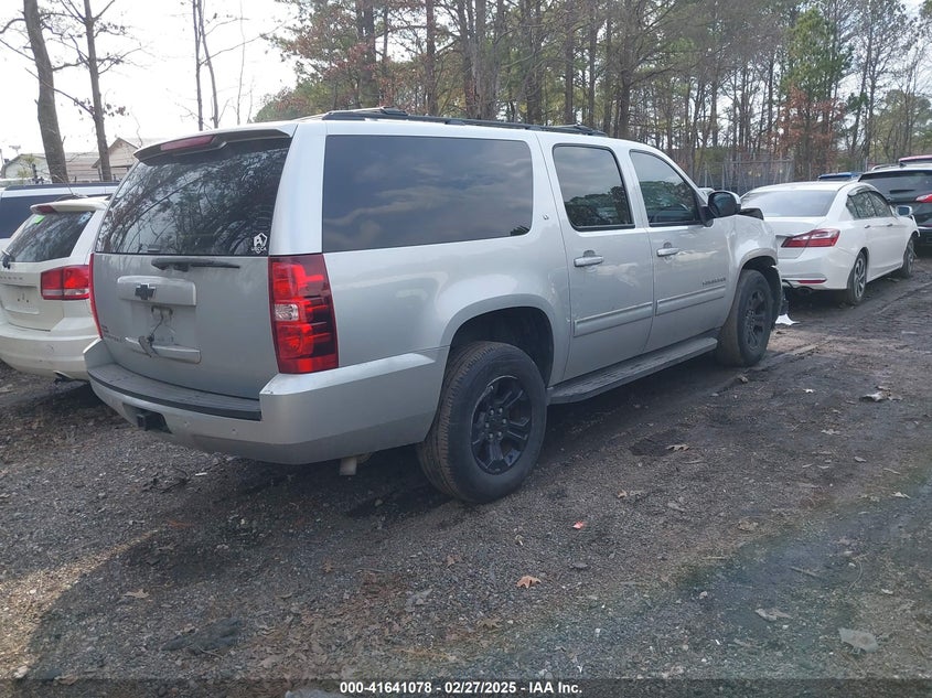 2014 CHEVROLET SUBURBAN 1500 LT - 1GNSKJE73ER225733