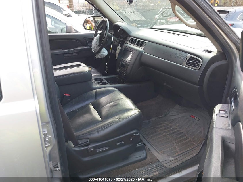 2014 CHEVROLET SUBURBAN 1500 LT - 1GNSKJE73ER225733