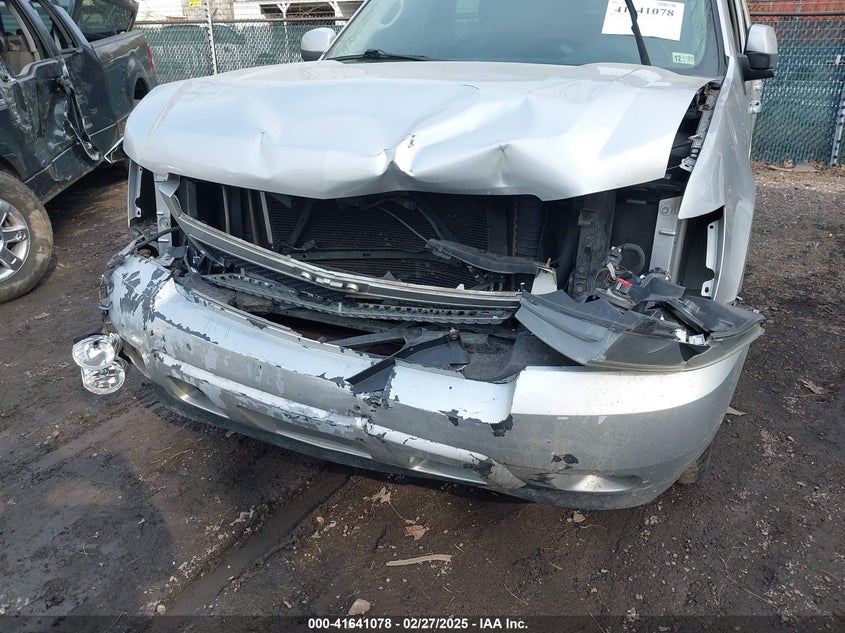 2014 CHEVROLET SUBURBAN 1500 LT - 1GNSKJE73ER225733