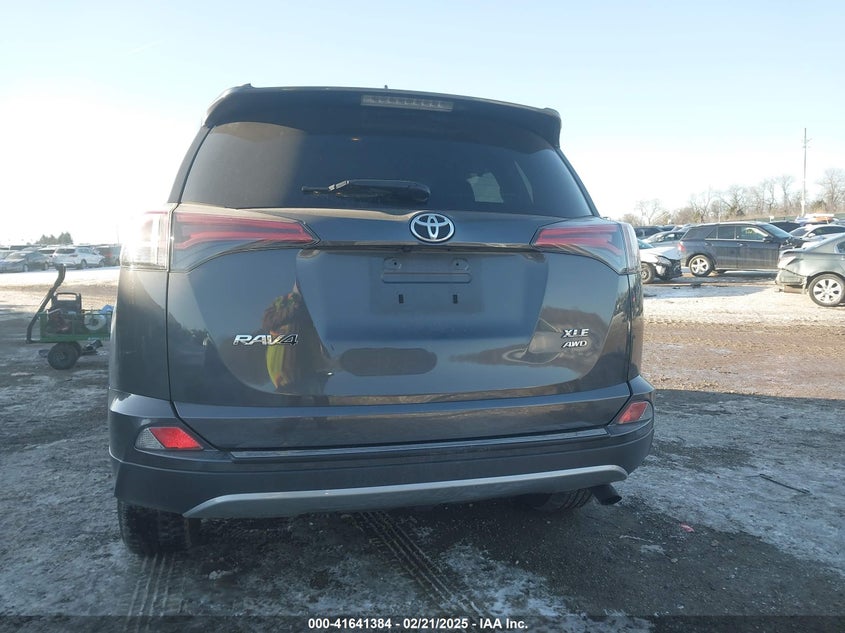 2017 TOYOTA RAV4 XLE - 2T3RFREV9HW666120
