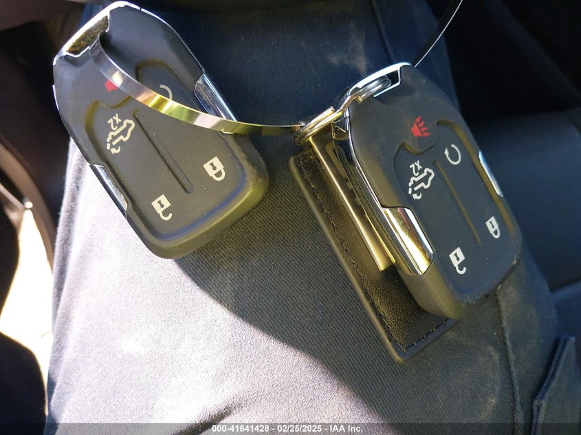 2021 GMC SIERRA 1500 4WD  SHORT BOX SLT - 3GTU9DED6MG262178