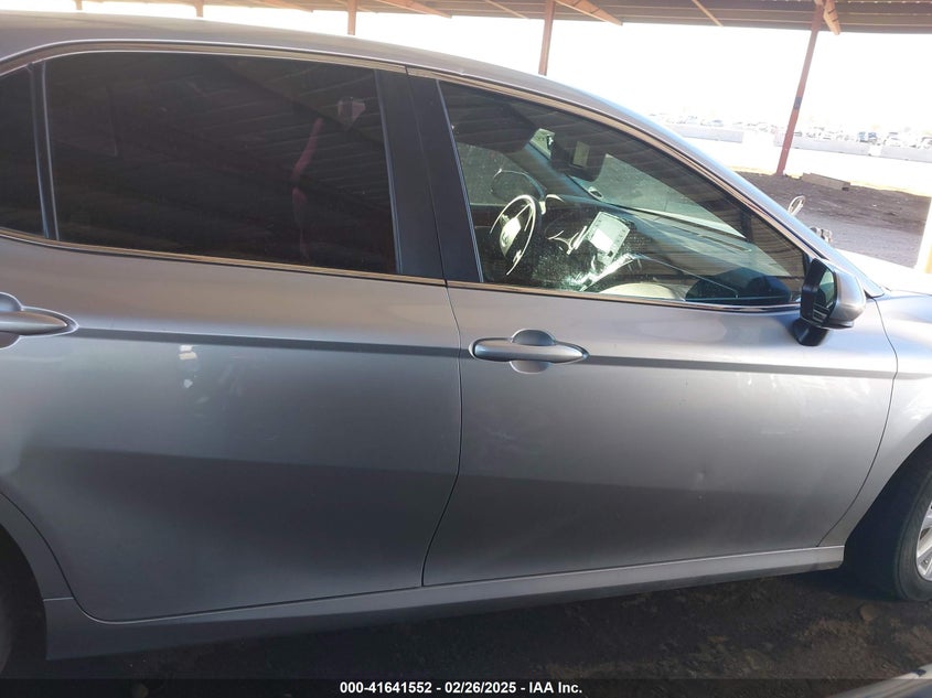 2022 TOYOTA CAMRY VIN: 4T1C11AK4NU013667