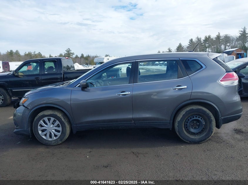 2015 NISSAN ROGUE S - KNMAT2MV6FP565205