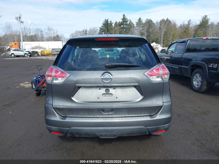 2015 NISSAN ROGUE S - KNMAT2MV6FP565205