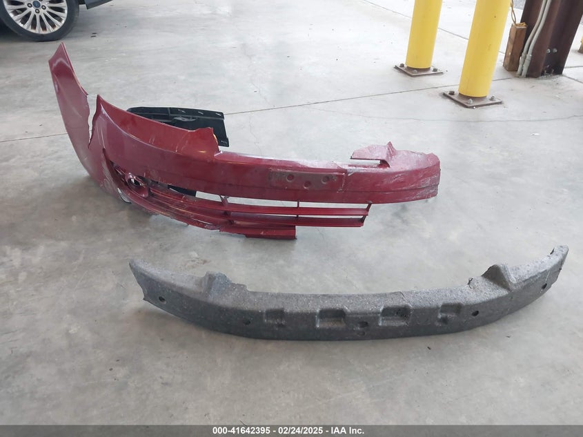 2007 Hyundai Tiburon Gt/Gt Limited/Se VIN: XKMHHN66F37U25402 Lot: 41642395