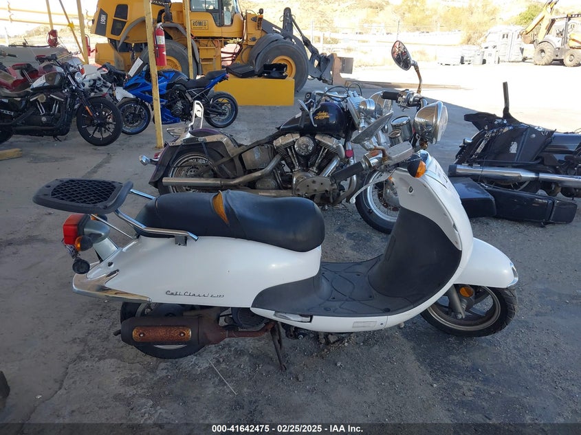 2010 SYM LANCE SCOOTER VIN: RFGBS1HE8AXAN0769