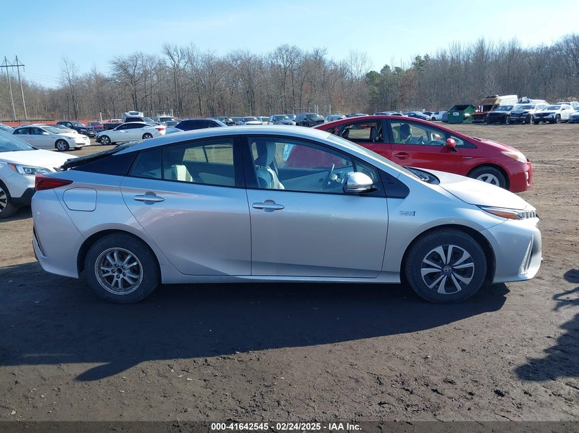 2017 TOYOTA PRIUS PRIME PREMIUM - JTDKARFPXH3037517