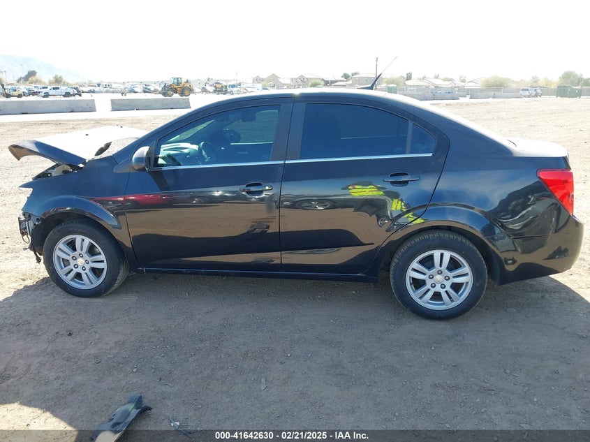 2014 CHEVROLET SONIC VIN: 1G1JC5SB7E4204374