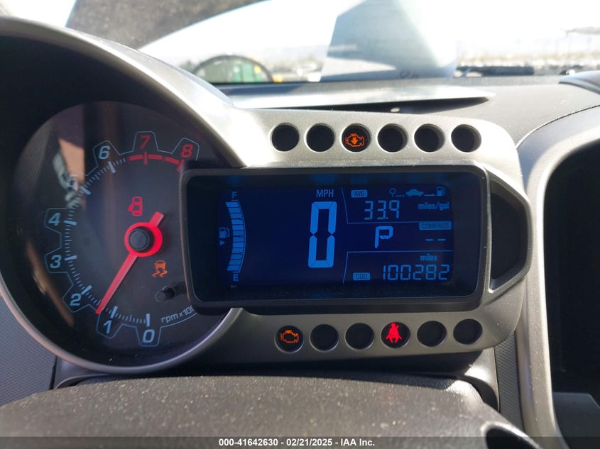 2014 CHEVROLET SONIC VIN: 1G1JC5SB7E4204374