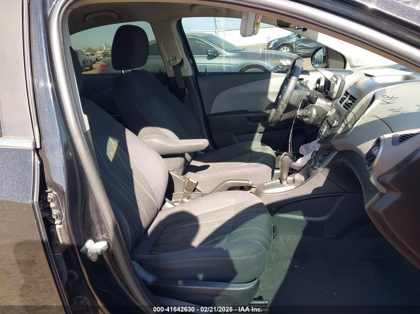 2014 CHEVROLET SONIC VIN: 1G1JC5SB7E4204374