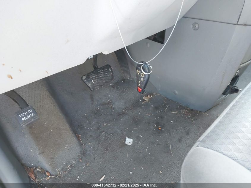 2010 Chrysler Town & Country Touring VIN: 2A4RR5D17AR346125 Lot: 41642732