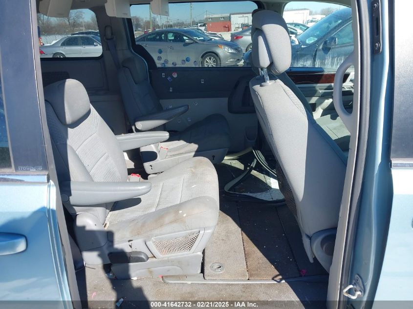 2010 Chrysler Town & Country Touring VIN: 2A4RR5D17AR346125 Lot: 41642732