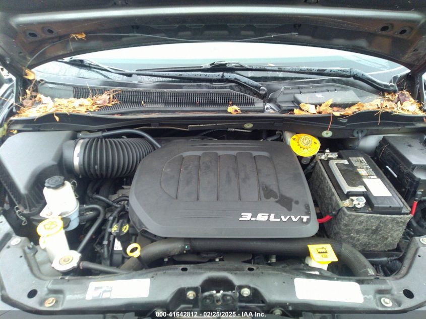 2018 Dodge Grand Caravan Sxt VIN: 2C4RDGCG2JR301955 Lot: 41642812