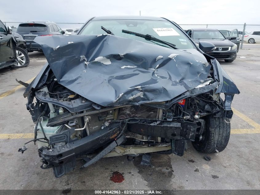 2017 Toyota Corolla Se VIN: 5YFBURHE8HP611574 Lot: 41642963