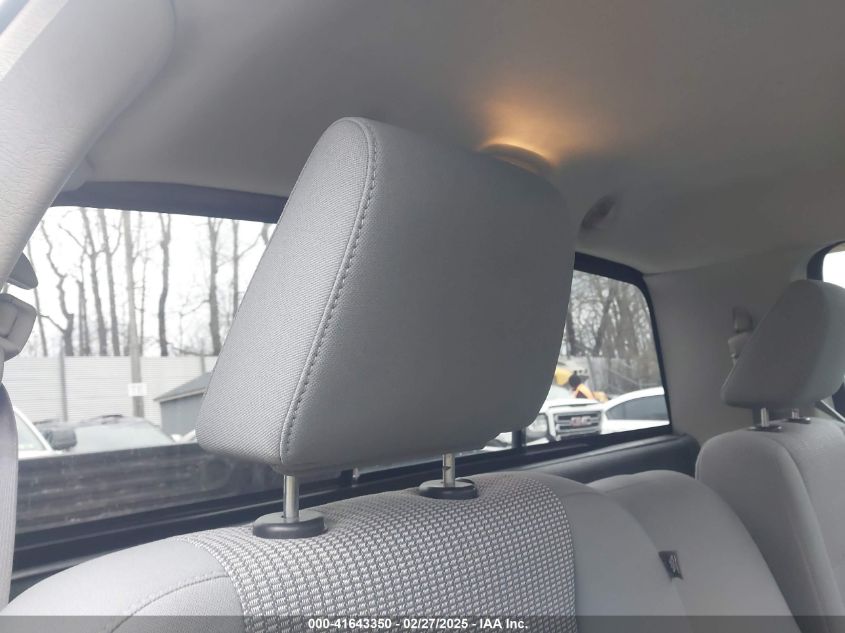 2007 Dodge Ram 1500 Slt/Trx4 Off Road/Sport VIN: 1D7HU16257J574898 Lot: 41643350