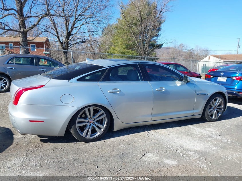 2014 JAGUAR XJ VIN: SAJWJ1CD0E8V63989