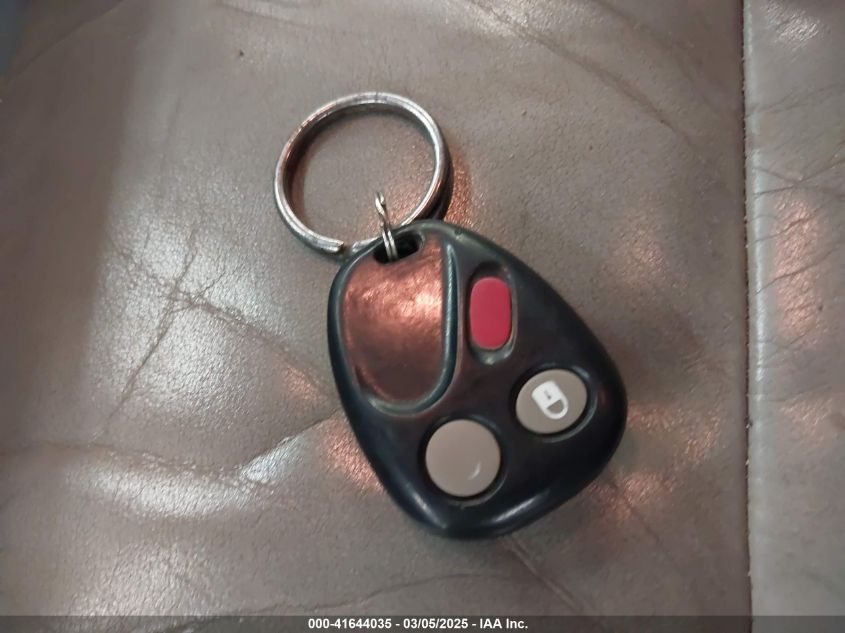 2005 Chevrolet Trailblazer Lt VIN: 1GNDT13S052136871 Lot: 41644035