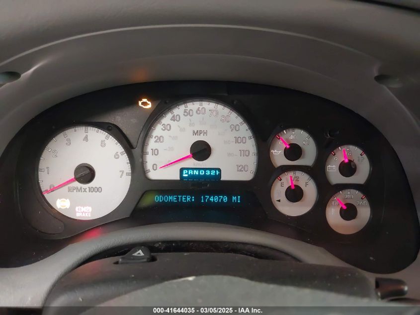 2005 Chevrolet Trailblazer Lt VIN: 1GNDT13S052136871 Lot: 41644035