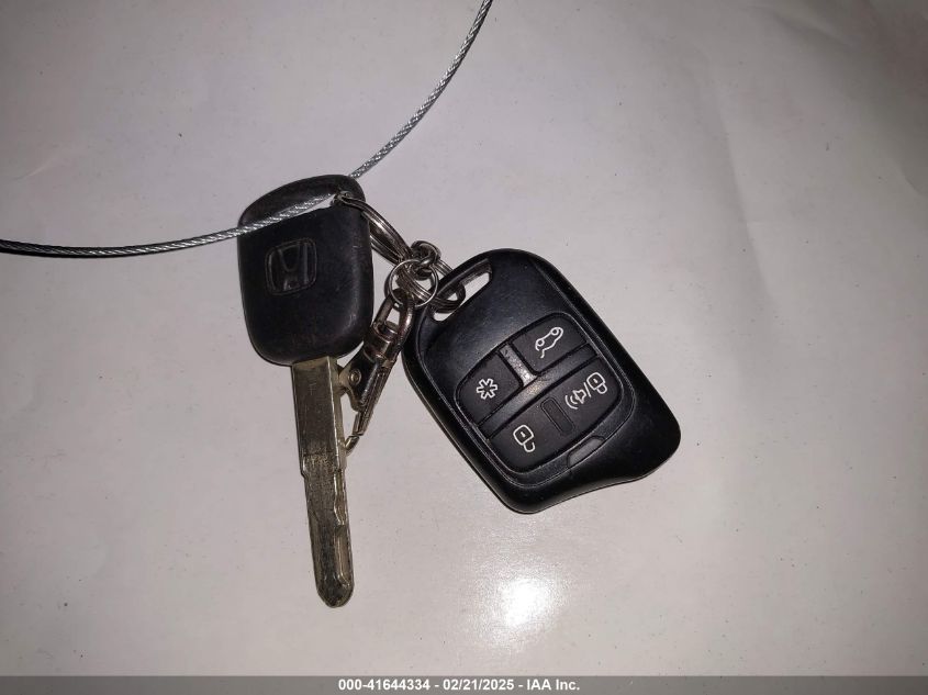 2002 Honda Cr-V Ex VIN: SHSRD78852U001902 Lot: 41644334