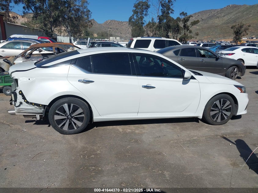 2019 NISSAN ALTIMA VIN: 1N4BL4DV0KN306415